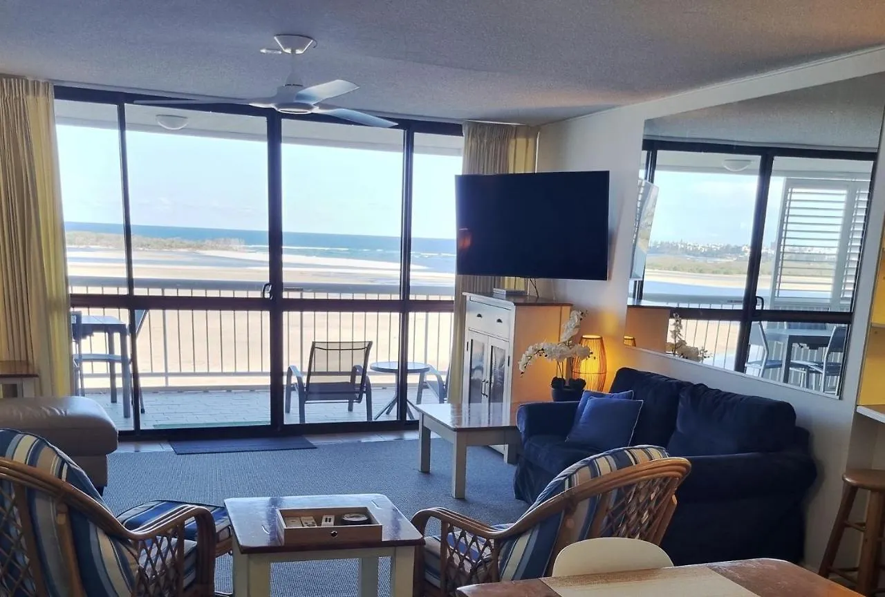 Gemini Unit 64 Golden Beach Qld
